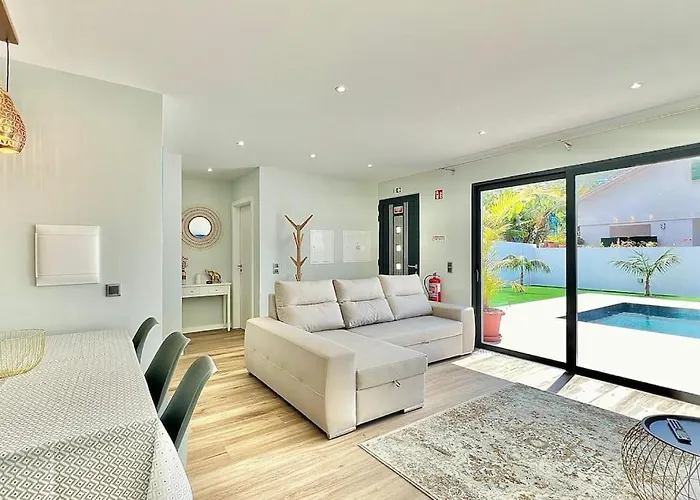 A Casa Azul - アルコ・ダ・カリェタ